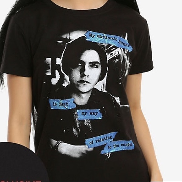Hot Topic Tops - Hot Topic Riverdale Jughead Tee NEVER WORN